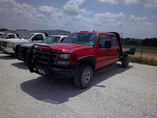 2007 CHEV 1T 4-DOOR FLATBED PU