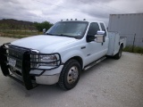 2005 FORD F350 EXTEN CAB PU W/ UTILITY BED