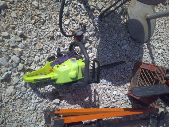 POULAN CHAIN SAW