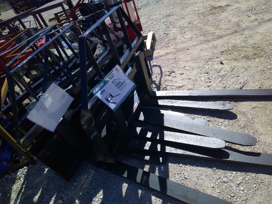SET PALLET FORKS F/ SKID STEER