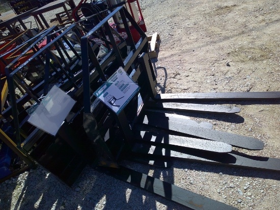 SET PALLET FORKS F/ SKID STEER