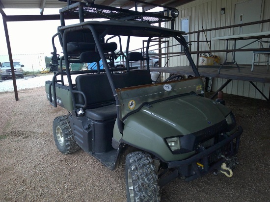 POLARIS RANGER XP W/ HUNTING RACK