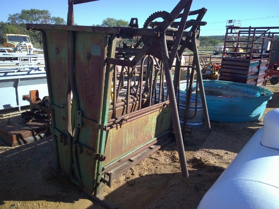 SQUEEZE CHUTE