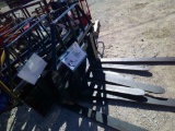 SET PALLET FORKS F/ SKID STEER