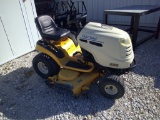 CUB CADET LT1050 RIDING MOWER