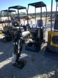 AGT INDUSTRIAL QS12R MINI EXCAVATOR