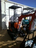 AGT INDUSTRIAL QH12 MINI EXCAVATOR
