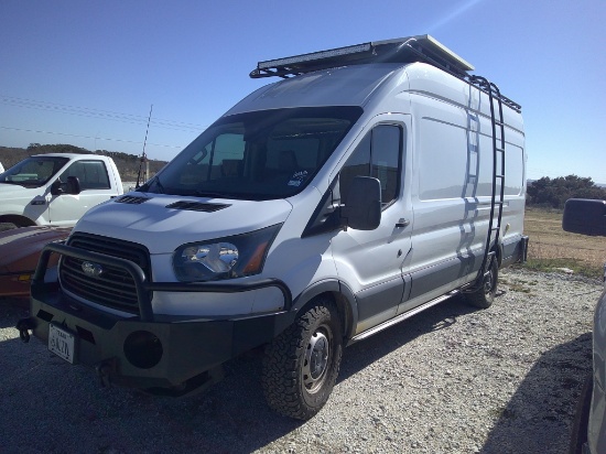 2015 FORD TRANSIT MOTORHOME- CLEAN- TITLE
