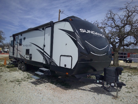 2019 SUNDANCE 32FT TRVL TRLR- TITLE- CLEAN!