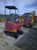 AGT INDUSTRIAL H15 MINI EXCAVATOR