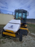 SWEEP MASTER 400 BROOM