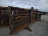 24FT FREE STANDING PANELS- 1 W/ 8FT GATE