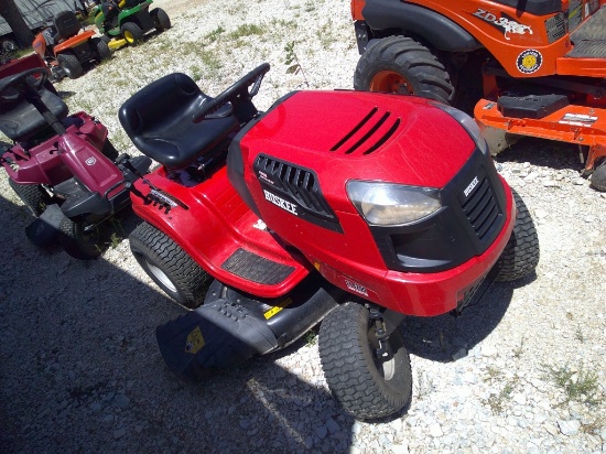 HUSKY LT4200 RIDING MOWER