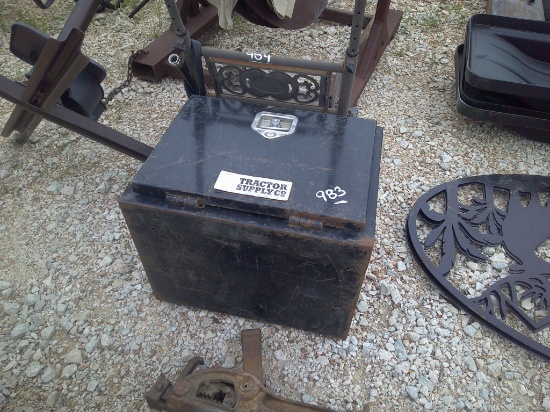 TOOL BOX
