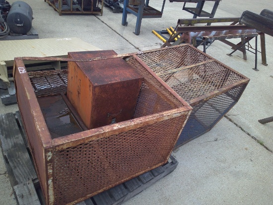 2 METAL CAGES & METAL BOX