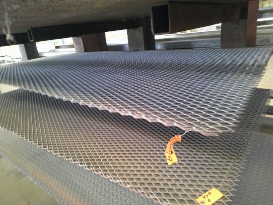 (5) PCS 4FTx8FT EXPANDED METAL