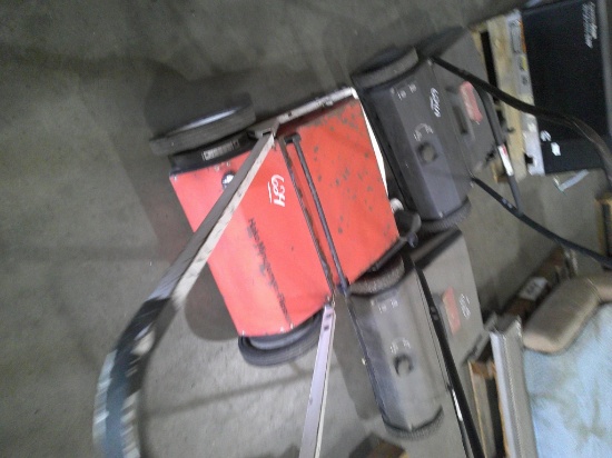 WAREHOUSE SWEEPER