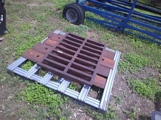 ASST METAL GRATE