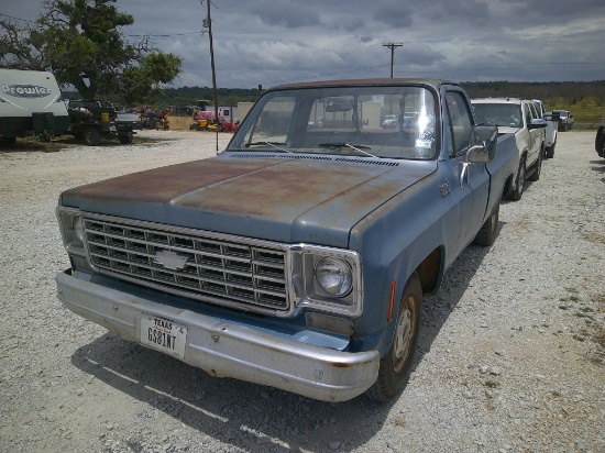 1975 CHEV CUSTOM DELUXE 10- LOTS NEW PARTS