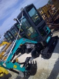 AGT INDUSTRIAL QH13R MINI EXCAVATOR W/ CAB