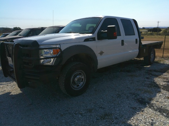 2015 FORD F250 4-DOOR FLATBED PU