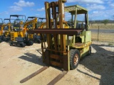 CLARK C300Y40 4K LB FORKLIFT