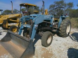 NEW HOLLAD 5610 FARM TRACTOR