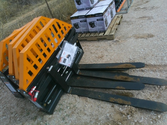 SET WOLVERINE 48" PALLET FORKS W/ HYD SLIDE