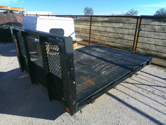 ALL METAL FLATBED F/ DUALLY PU