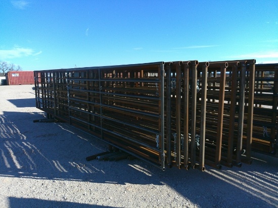 24FT FREE STANDING PANELS 1 W/ 12FT GATE