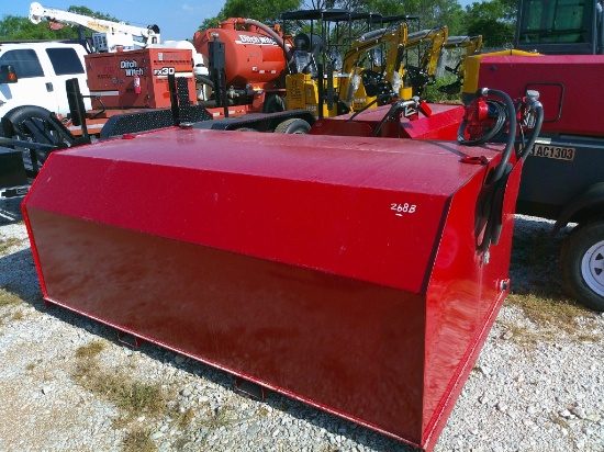 700 GAL FUEL TANK ON SKIDS W/ 12V PUMP