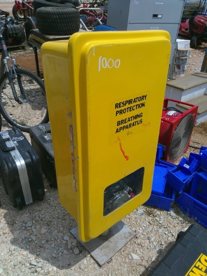 BREATHING APPARATUS
