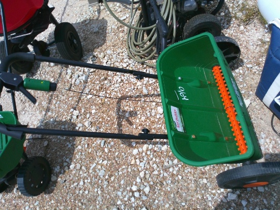 DROP SPREADER
