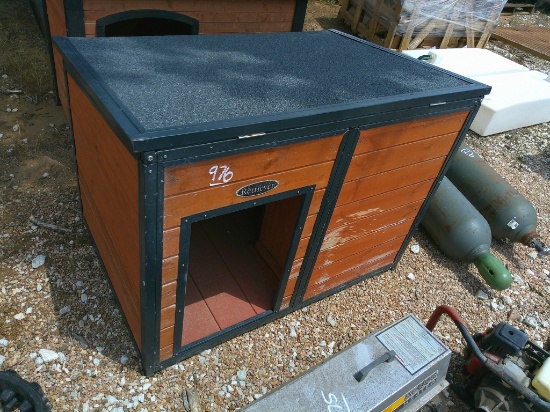 DOG HOUSE