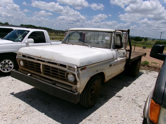 1974 FORD 1T S.CAB FLATBED PU