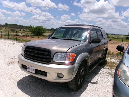 2002 TOYOTA SEQUOIA