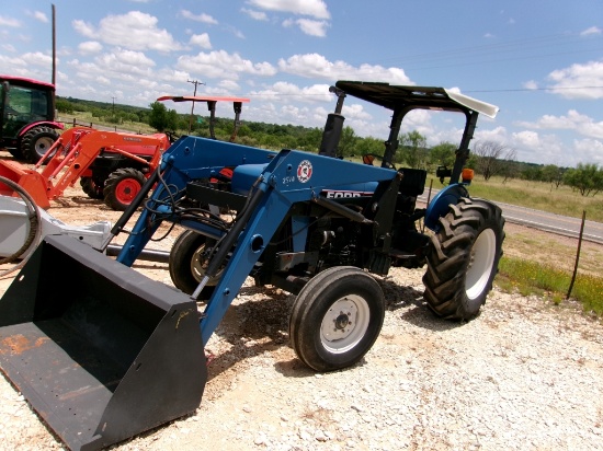 FORD 3930 FARM TRACTOR