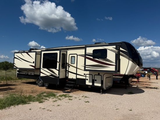 2016 ALPINE 5TH WHEEL TRVL TRLR- TITLE- CLEAN!