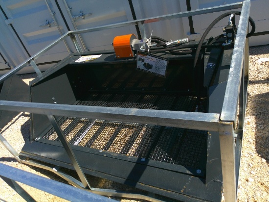 WOLVERINE 72" ROCK SCREENING BUCKET F/ SKID STEER