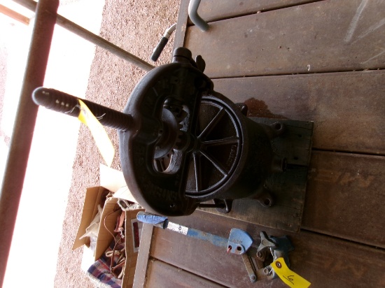 SAUSAGE STUFFER
