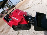 AGT INDUSTRIAL SDA-140T MINI CRAWLER LOADER