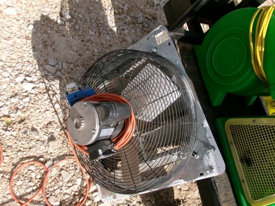EXHAUST FAN