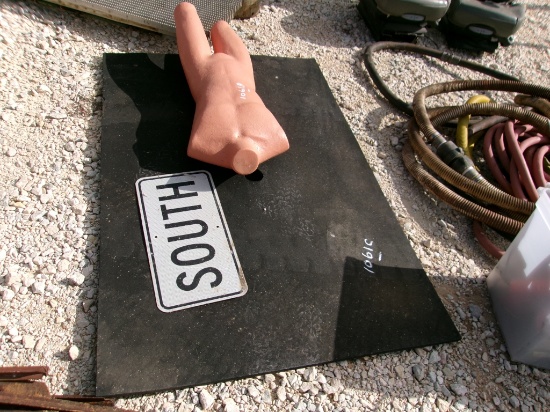 RUBBER MAT