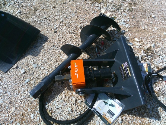 WOLVERINE PH DIGGER W/ 1 AUGER F/ MINI SKID STEER