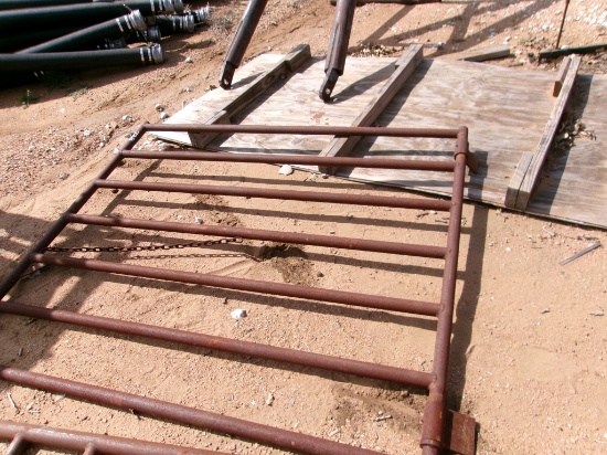 5 1/2FT GATE