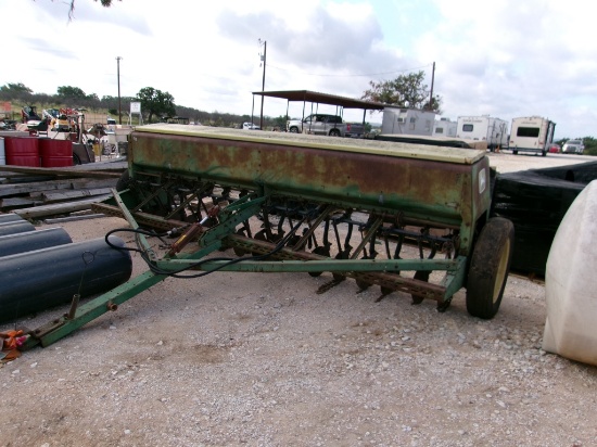 JD 16 DROP GRAIN DRILL