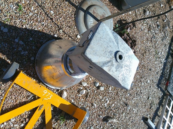 OUTDOOR LIGHT