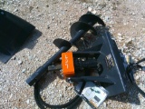 WOLVERINE PH DIGGER W/ 1 AUGER F/ MINI SKID STEER