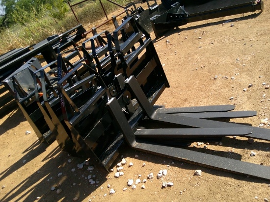 MOWER KING 48" PALLET FORKS F/ SKID STEER
