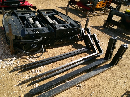 (1) SET FUTURE SIDE SHIFT FORKS F/ SKID STEER- NA